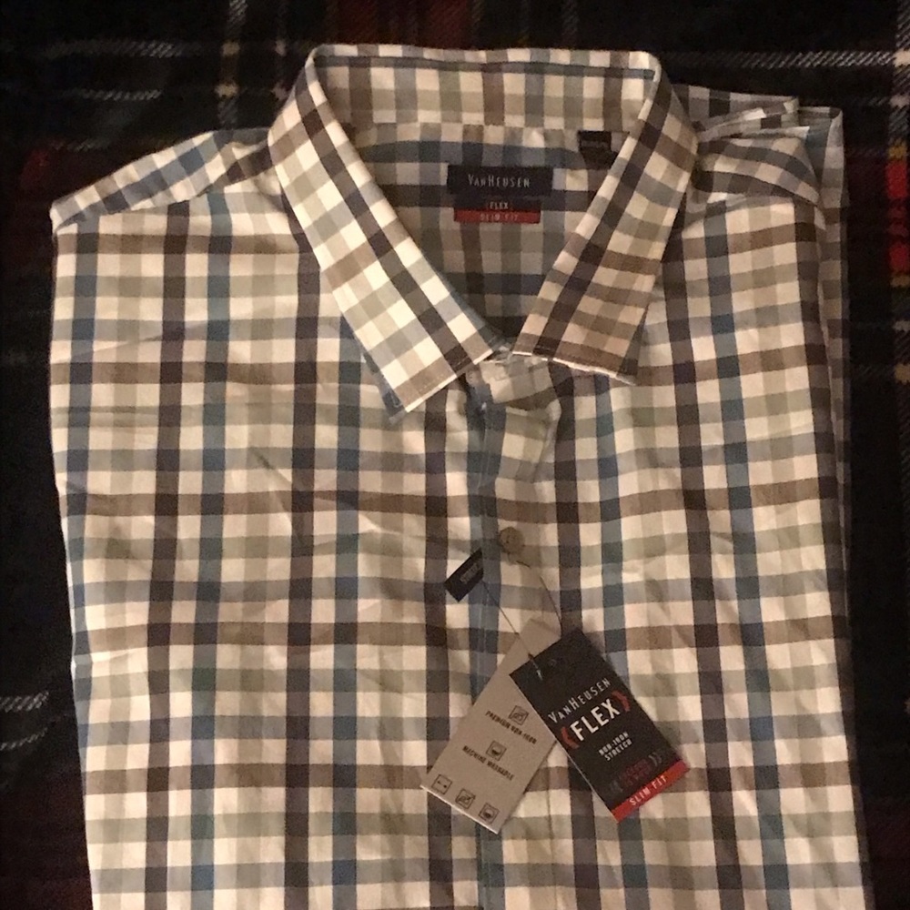 Van Heusen Flex Slim-Fit casual/dress shirt long sleeve button-down plaid